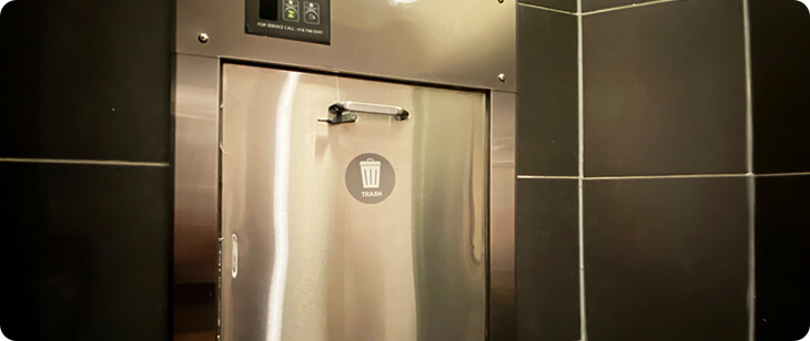 JunkJet is a specialized grinder, meticulously engineered to navigate through garbage chutes in high-rise structures, engineered to remotely unclog and eliminate waste build-up in garbage chutes. It can be controlled effortlessly by a user-friendly joystick